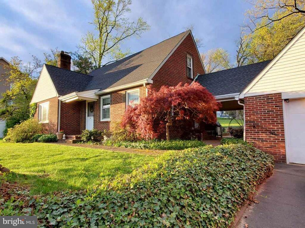 206 Dolton Road - Photo 1