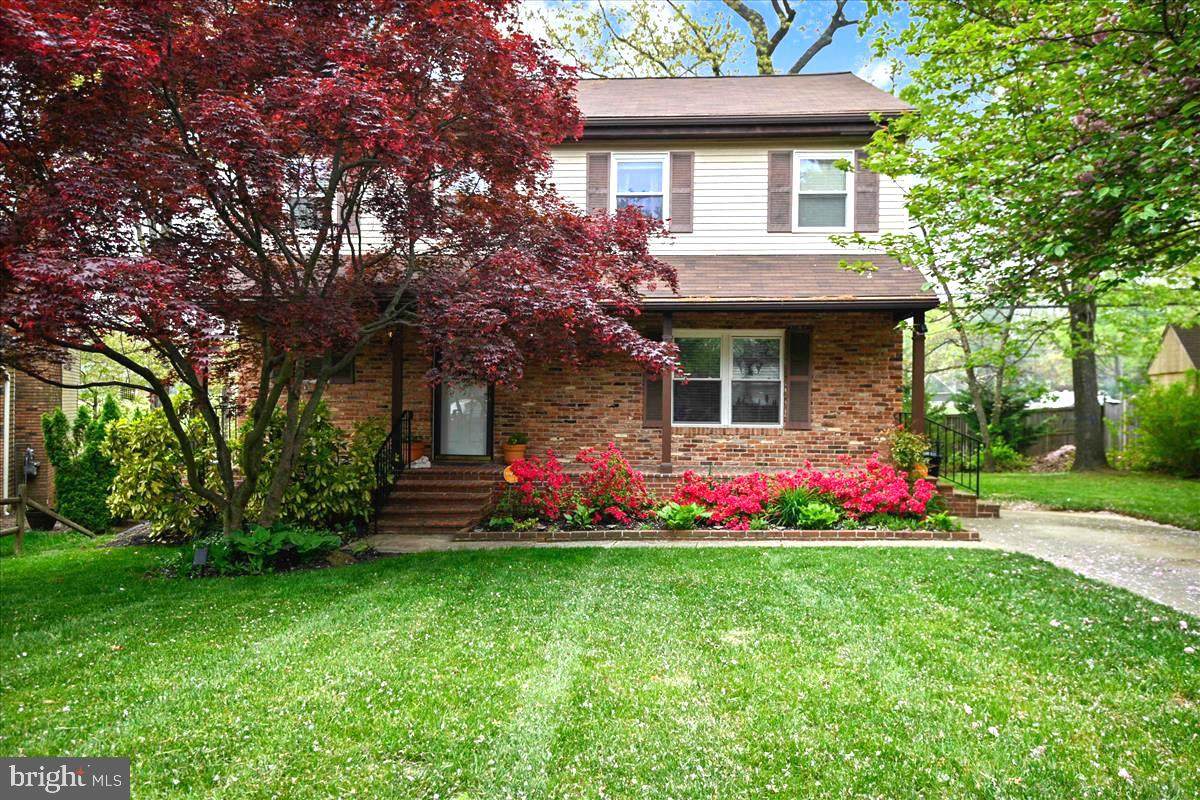 516 Oakham Court - Photo 1