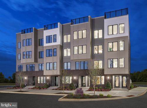 3100 Parkview Walk - Photo 1
