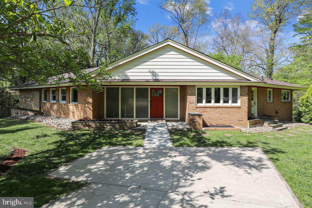 1 Buttonwood Lane - Photo 1