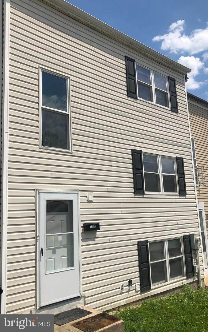 1860 Eloise Lane - Photo 1