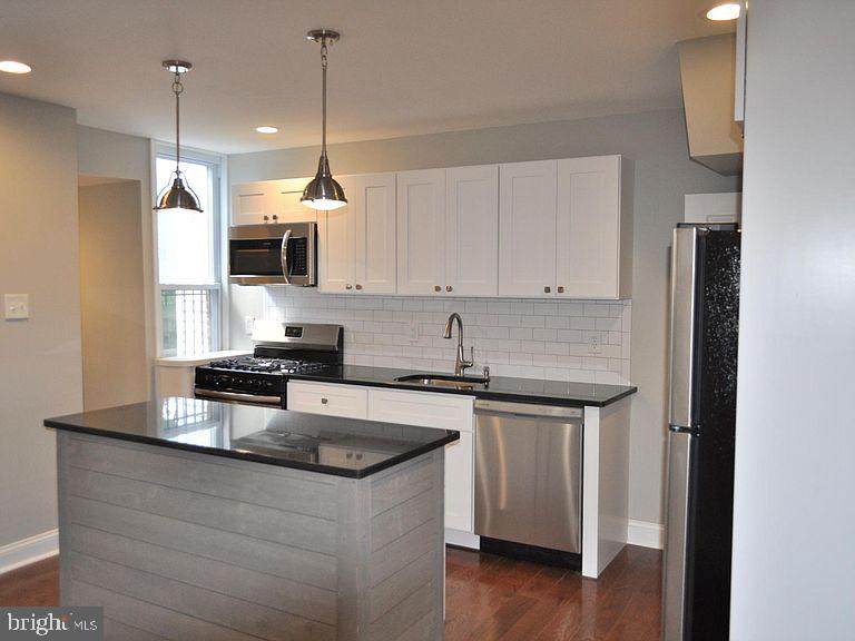 5910 21ST Street - Photo 1