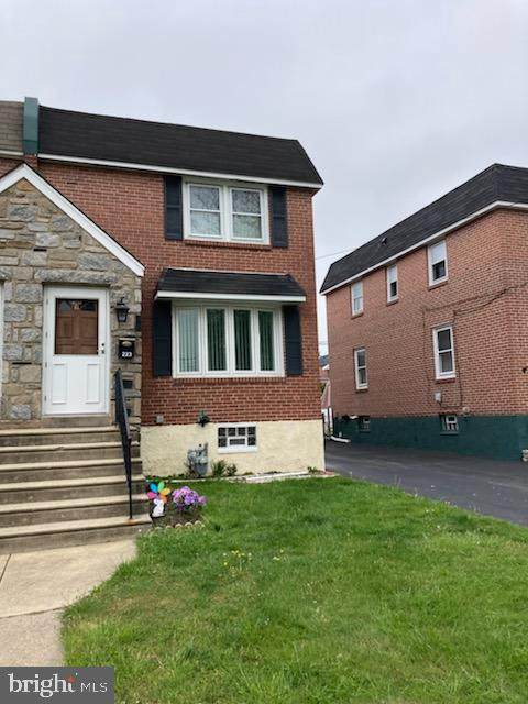 223 Carre Avenue - Photo 1