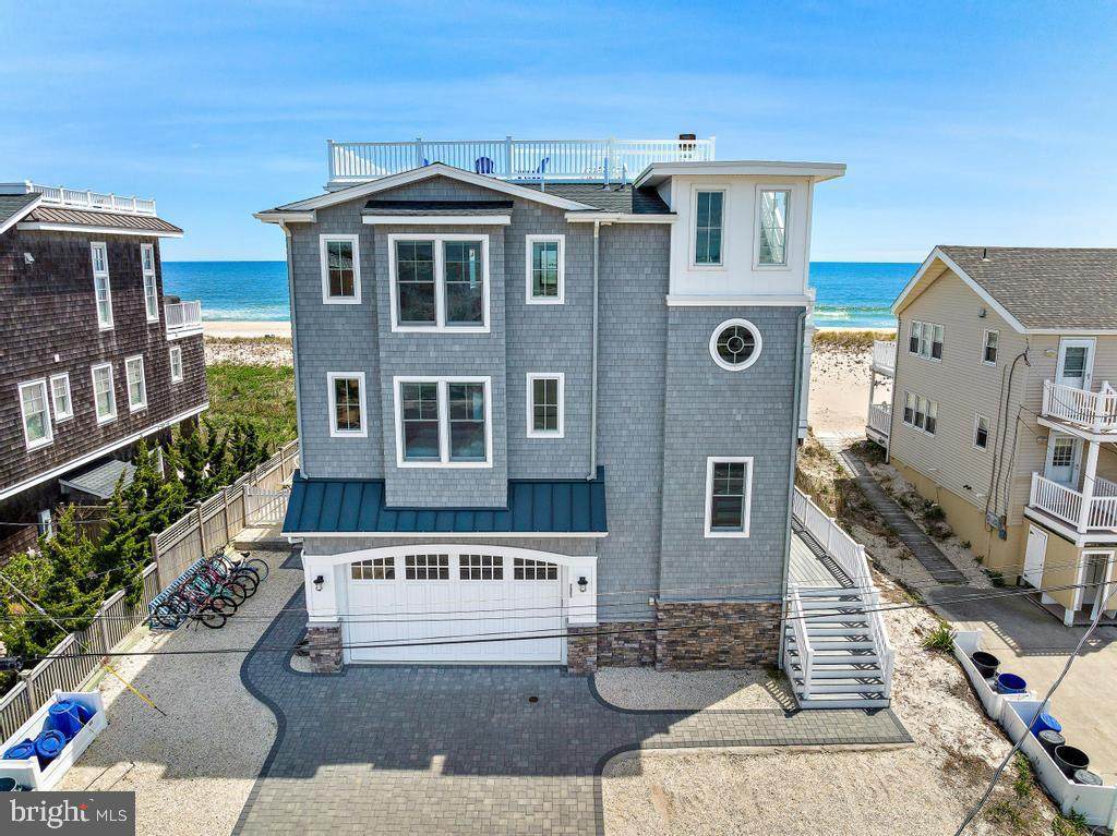 4005 Long Beach Boulevard - Photo 1