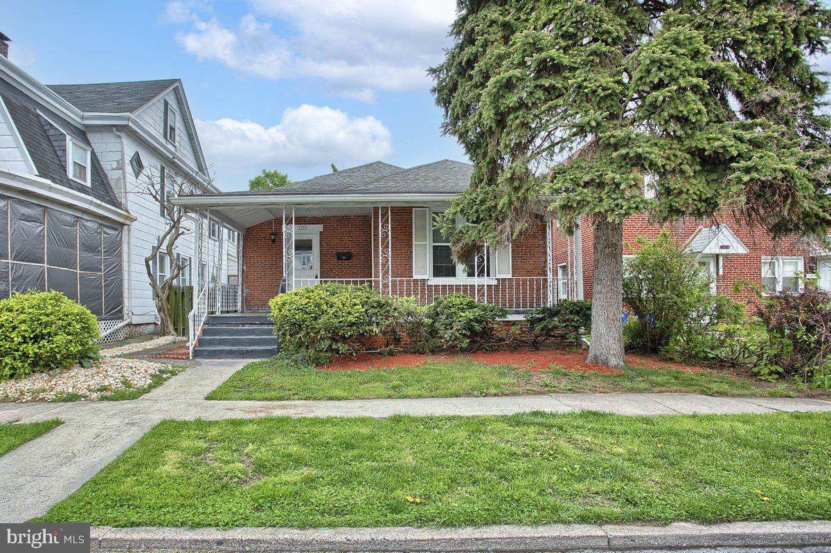3212 6TH Street - Photo 1