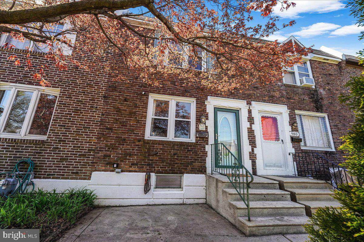 978 Keighler Avenue - Photo 1
