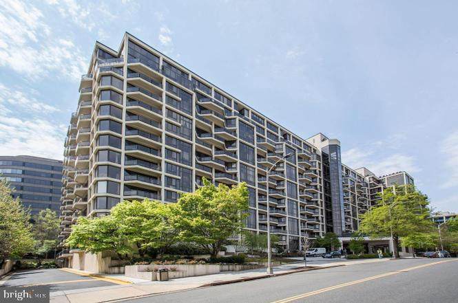 1530 Key Boulevard - Photo 1