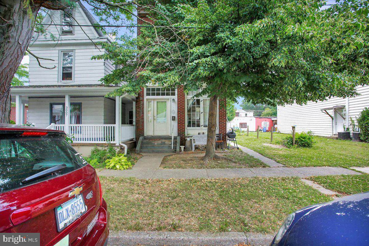 3005 4TH Street - Photo 1