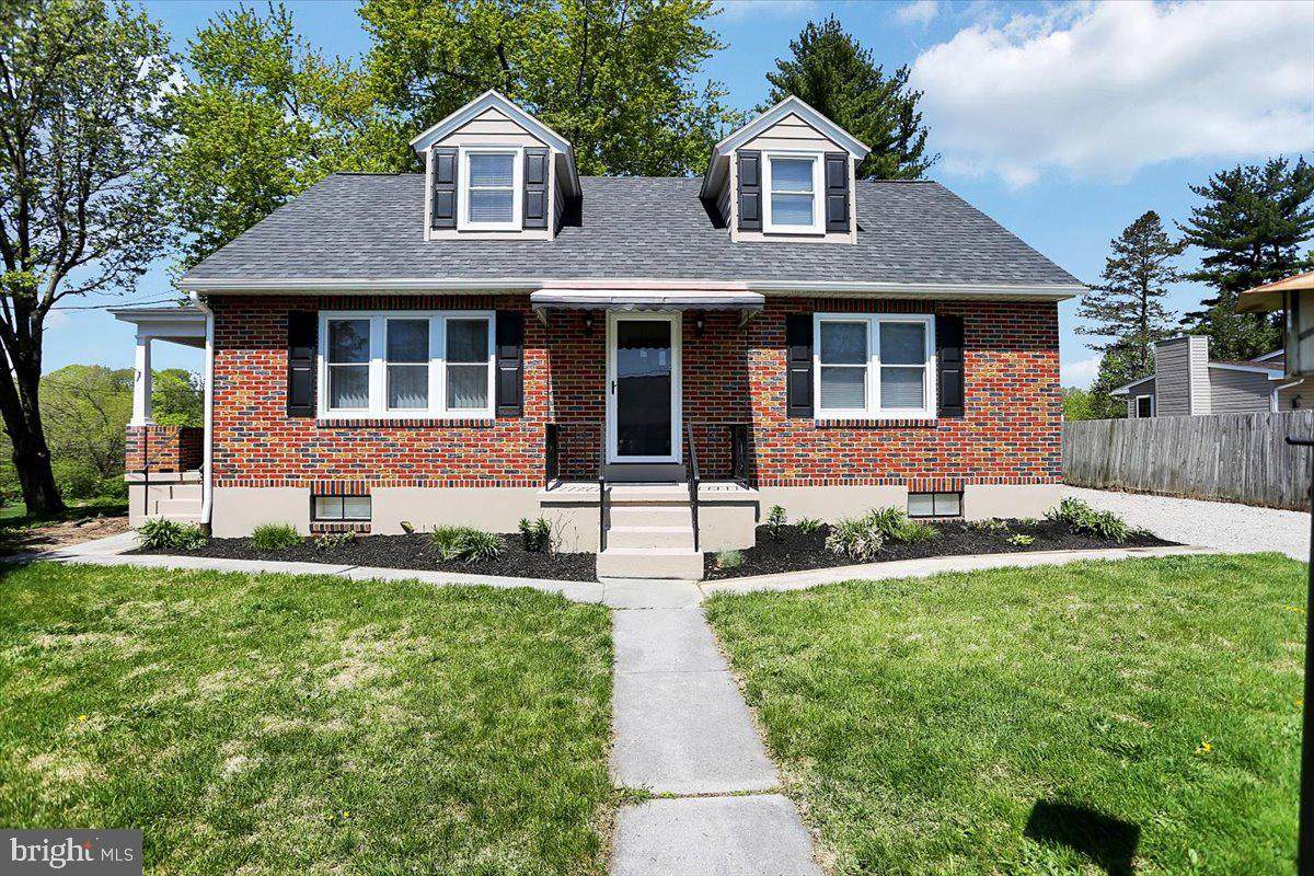 301 Light Street - Photo 1