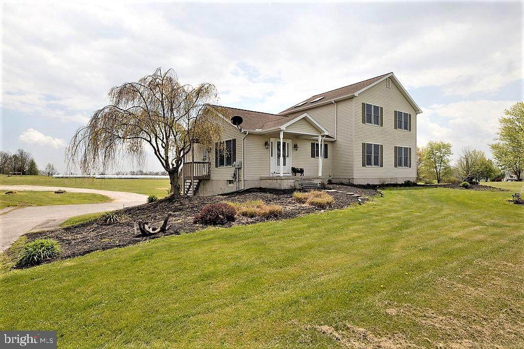 3250 Schoolhouse Road - Photo 1