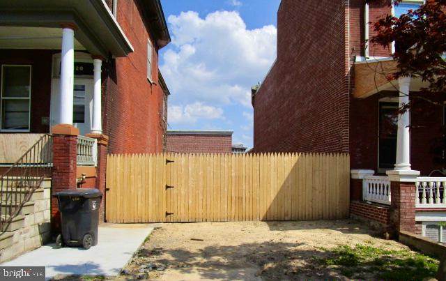 618 Broom Street - Photo 1