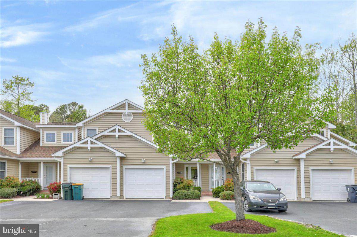 33801 Waterside Drive - Photo 1