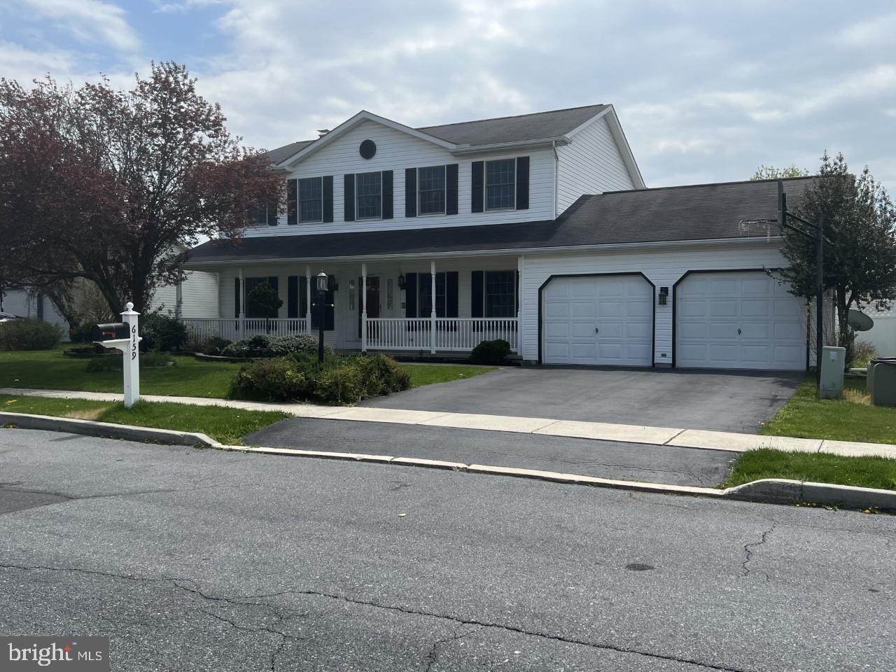 6159 Chatham Glenn Way - Photo 1