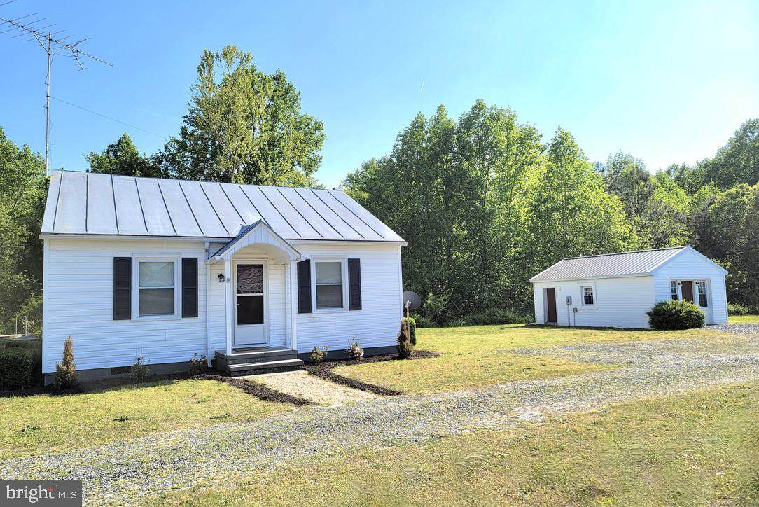 12748 Richmond Road - Photo 1
