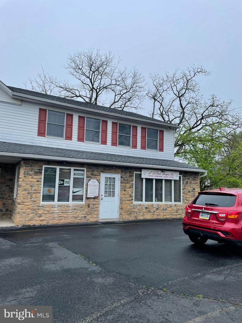 735 Main Street - Photo 1
