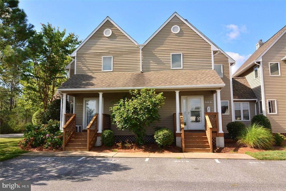 531 B Hudson Avenue - Photo 1