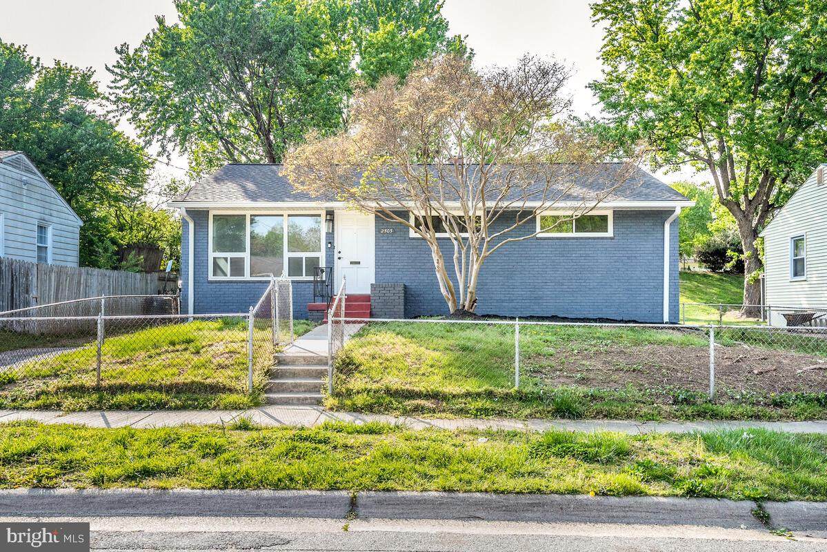 2503 Kirtland Avenue - Photo 1