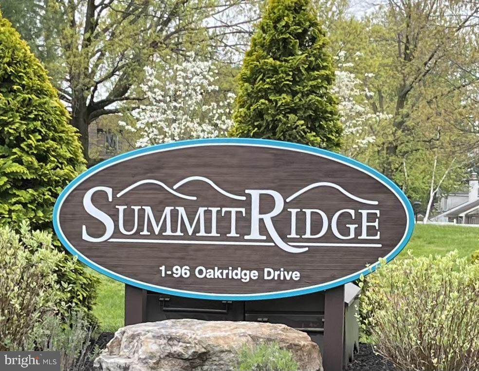 42 Oakridge Drive - Photo 1