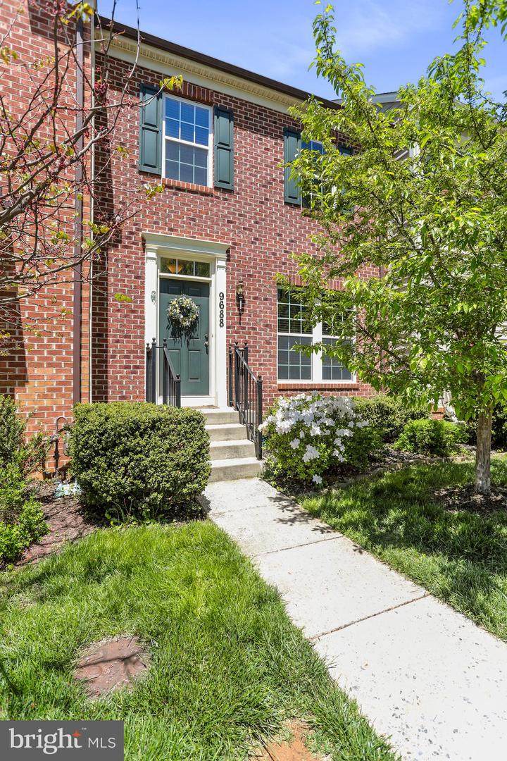 9688 Atterbury Lane - Photo 1