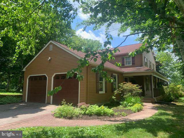 6400 Middleton Lane - Photo 1