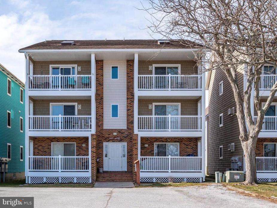 14403 Lighthouse Avenue - Photo 1