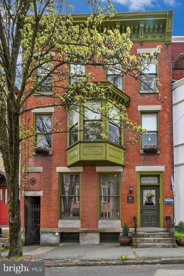 611 Market Street - Photo 1