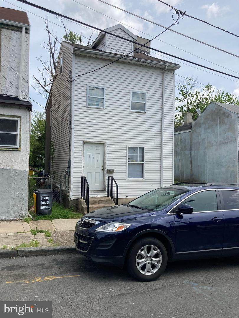 142 Old Rose Street - Photo 1