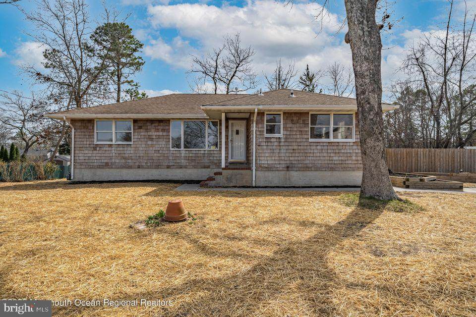 2115 Whitcomb Road - Photo 1