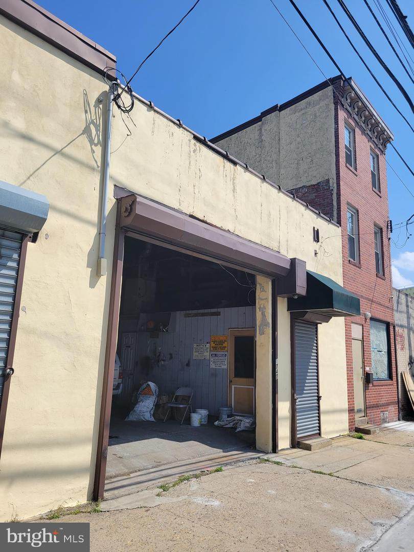 1747-49 2ND Street - Photo 1