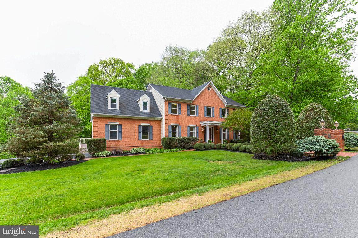 7001 Bears Den Court - Photo 1