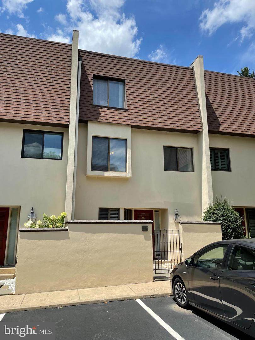 100 Llanalew Road - Photo 1
