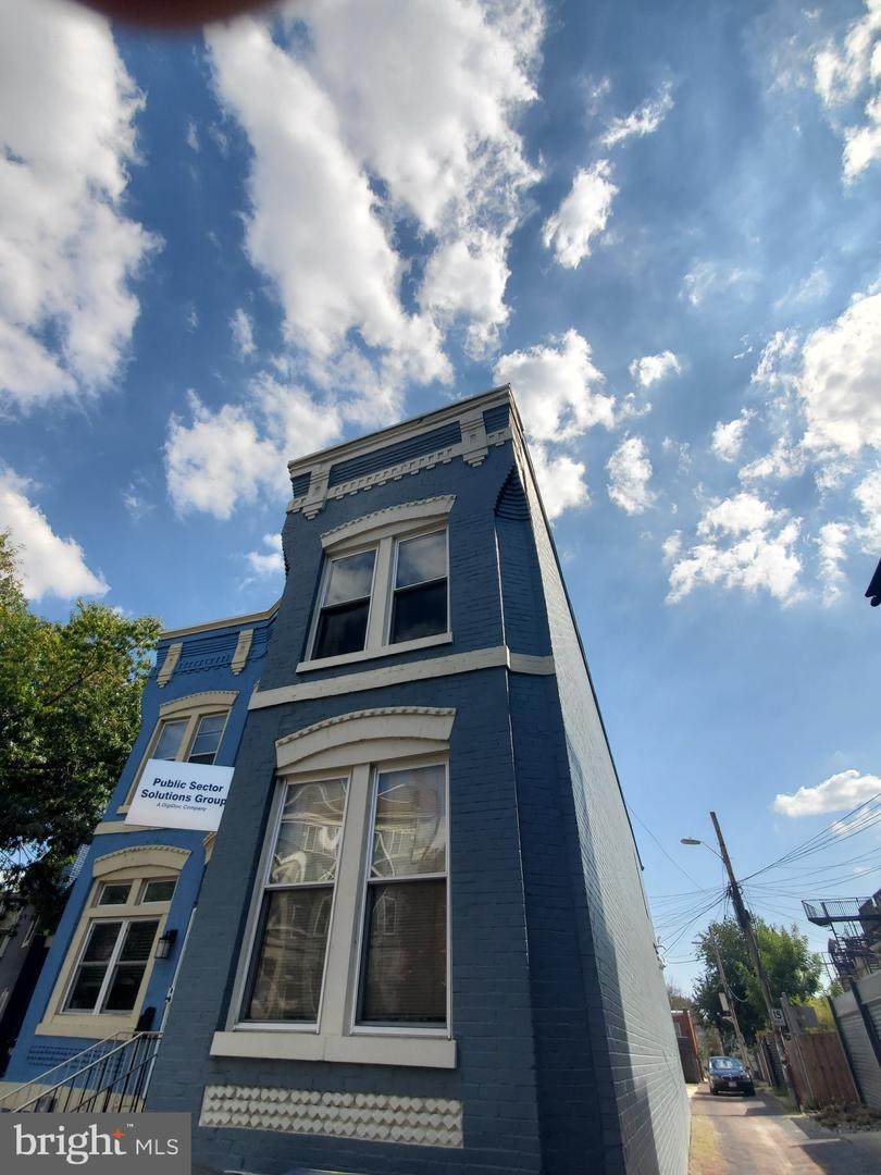510 Florida Avenue - Photo 1