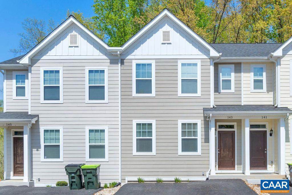 143 Longwood Dr - Photo 1