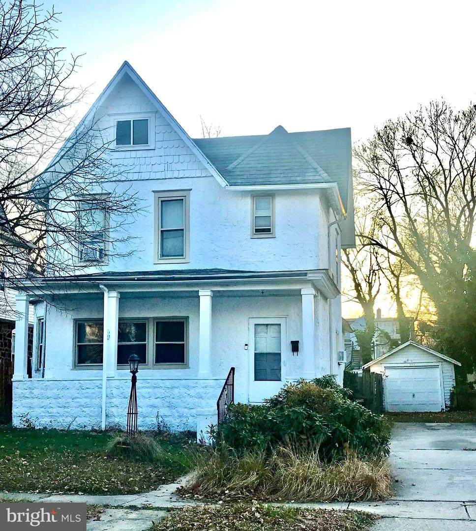 324 Summit Avenue - Photo 1