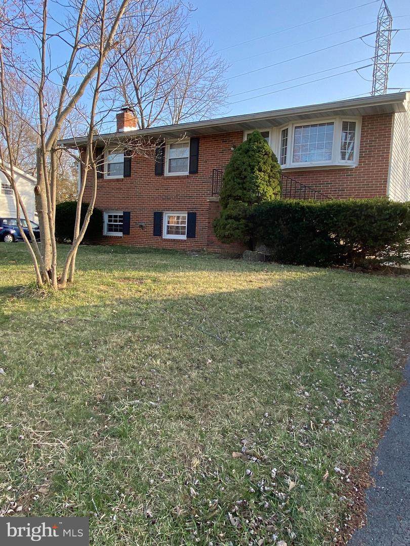 308 Williamsburg Road - Photo 1