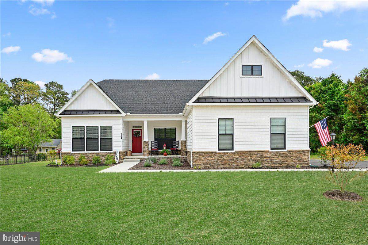 28881 Lakeview Road - Photo 1
