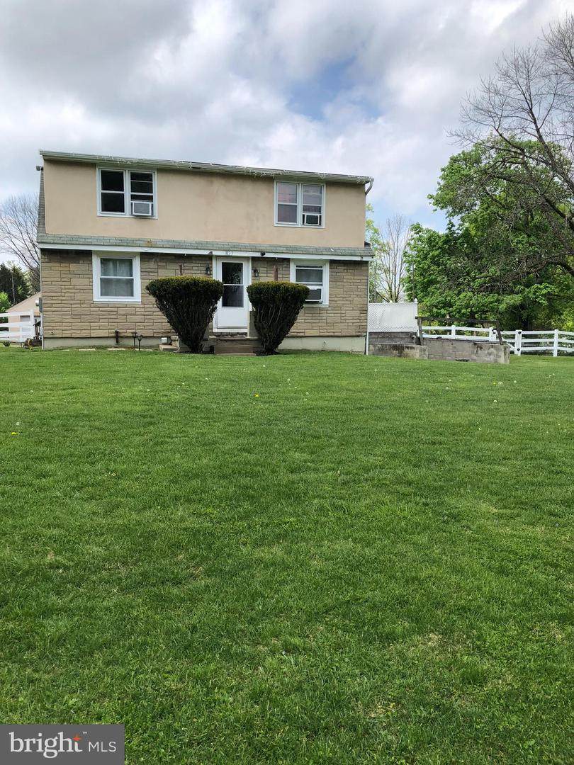 1023 Quarry Hall Road - Photo 1