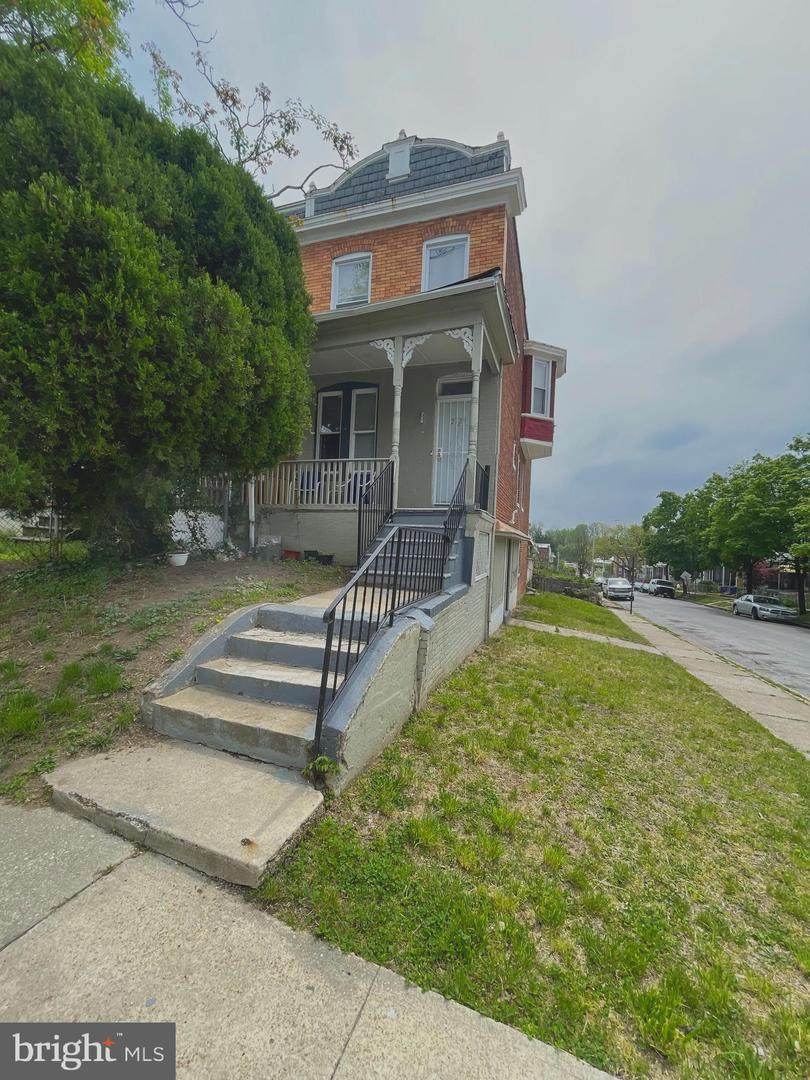 2739 Presbury Street - Photo 1