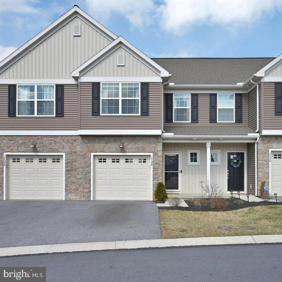 1728 Fairbank Lane - Photo 1