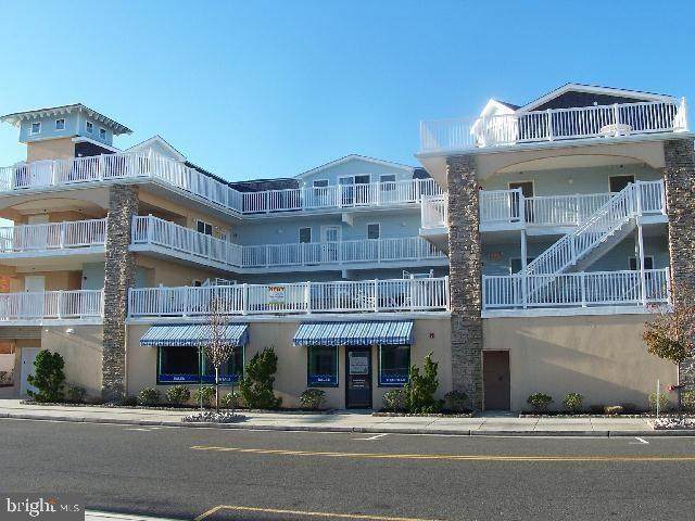 100 17TH Avenue - Photo 1