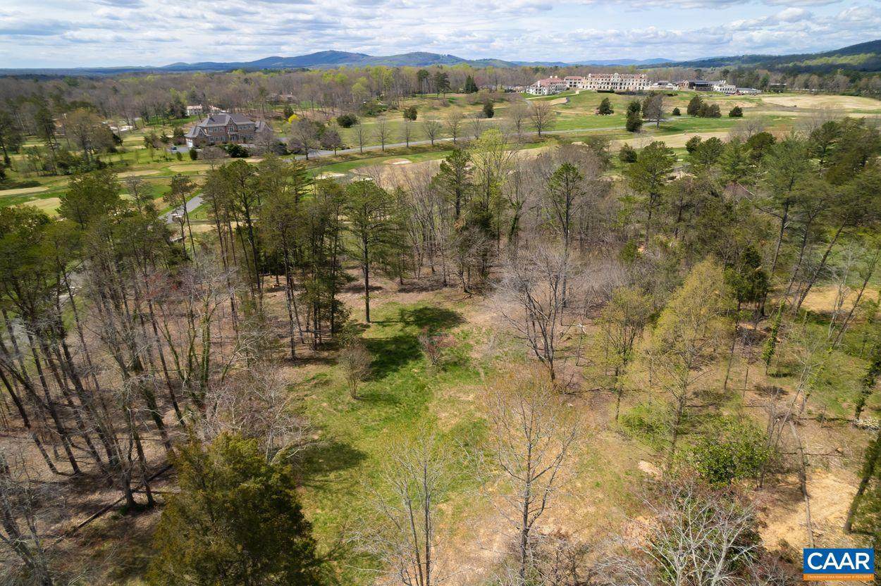 732 Club View Dr - Photo 1