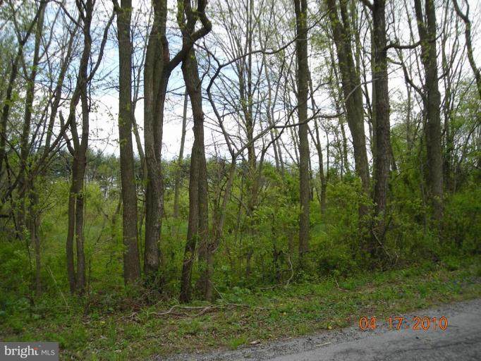 7521 University Road - Photo 1