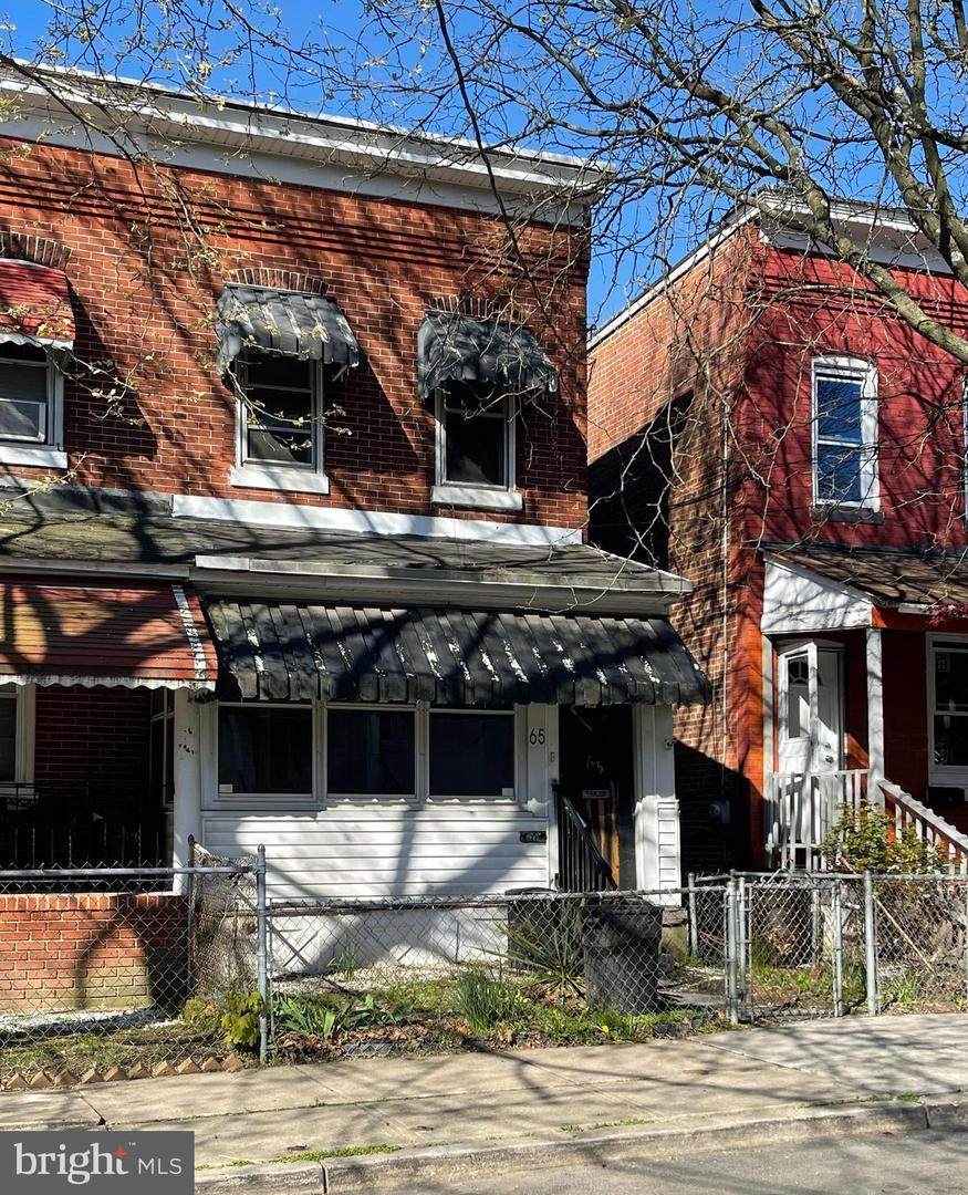 65 Race Street - Photo 1