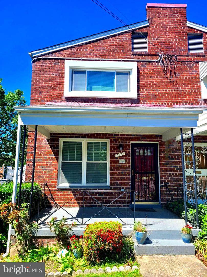 5154 8TH Street - Photo 1
