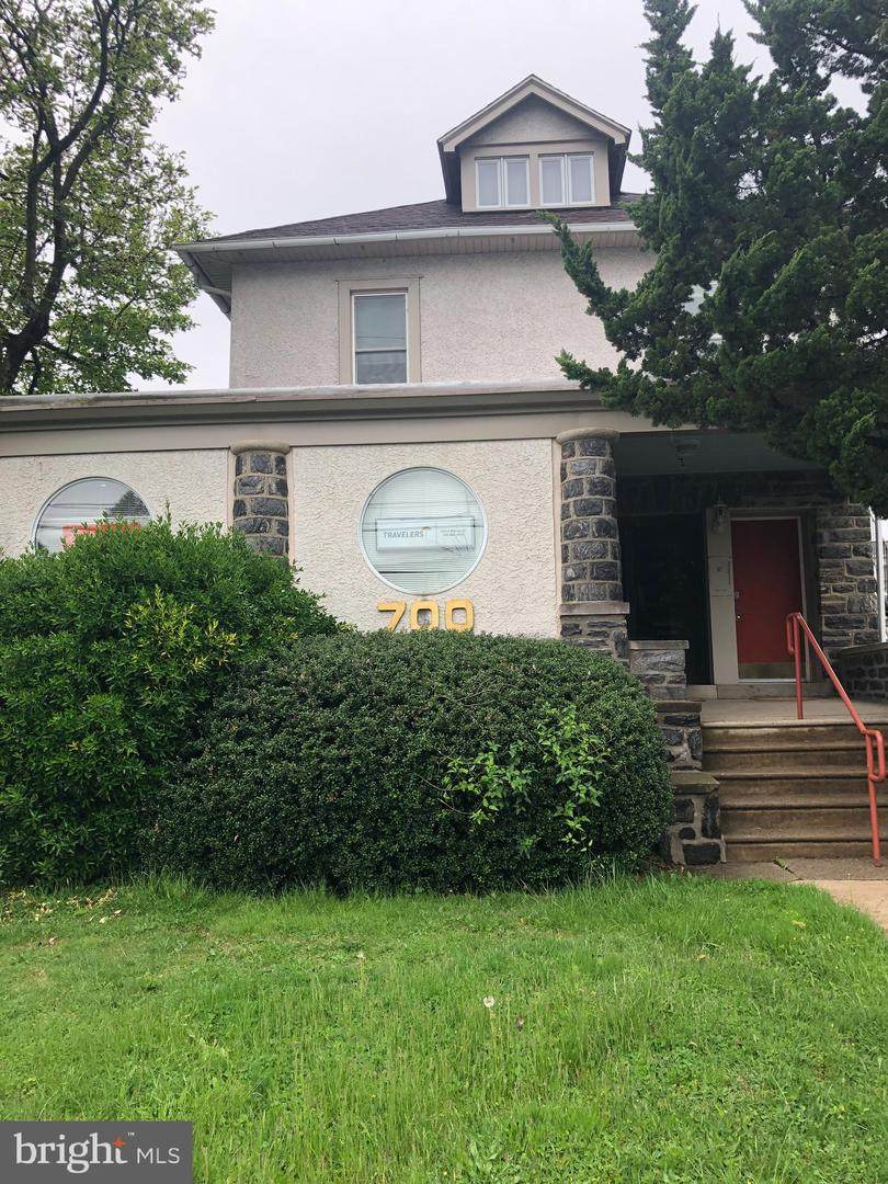 700 Darby Road - Photo 1