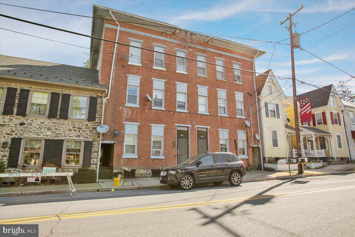 307 Main Street - Photo 1