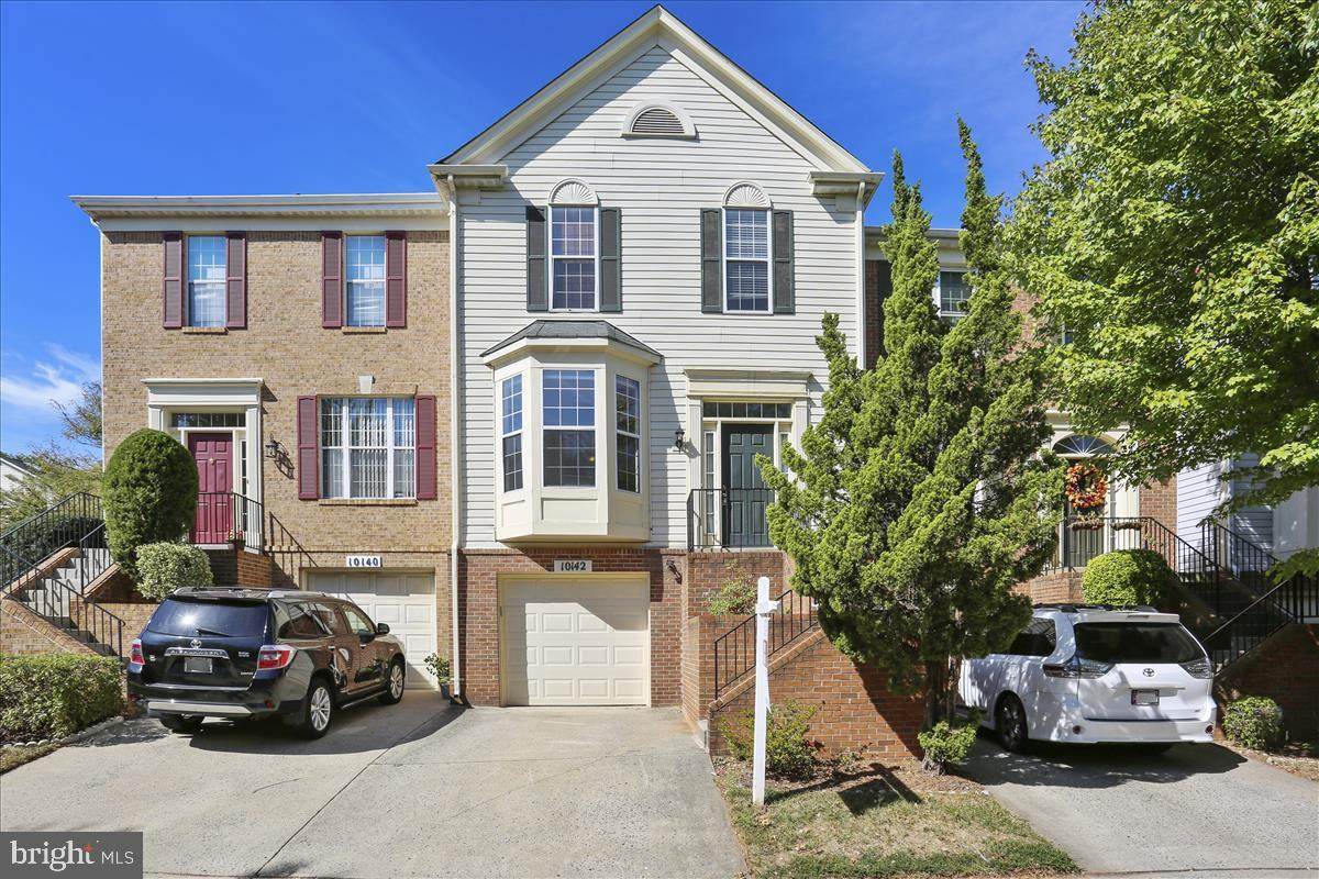 10142 Vanderbilt Circle - Photo 1