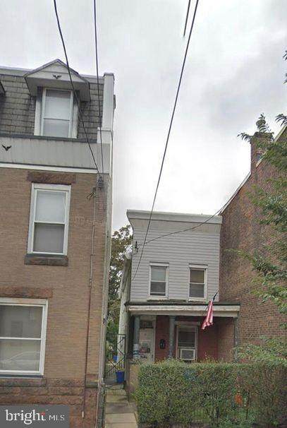 1208 Columbia Avenue - Photo 1