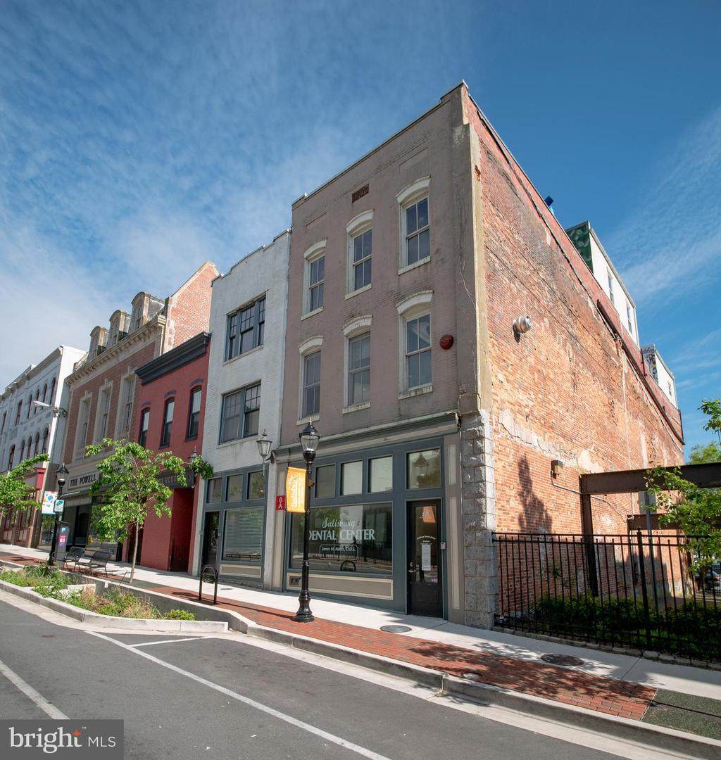 224 Main Street - Photo 1