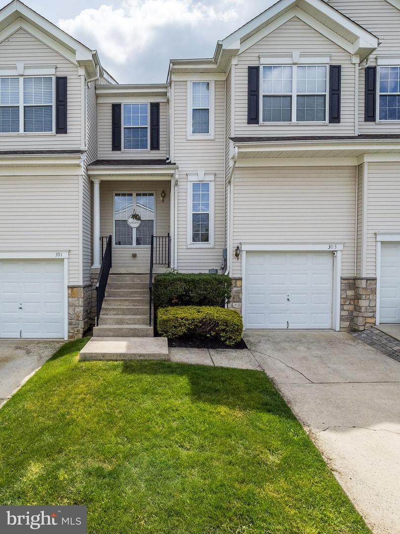 303 Huntington Drive - Photo 1